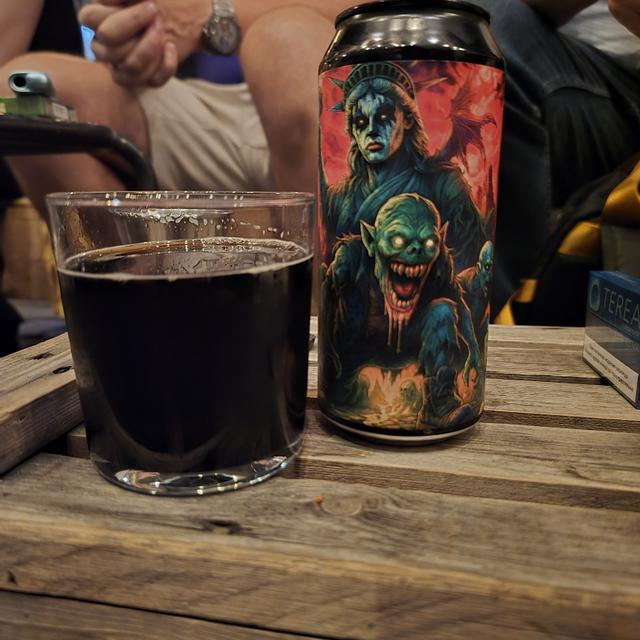 Bigger Than Kiss Cola Sour 6% 440 ml. Can