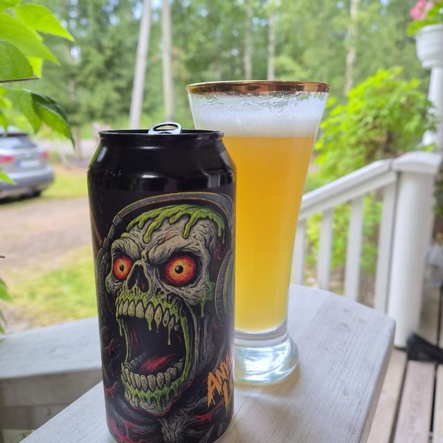 Anywhere Loud Pale Ale 5% 440 ml. Can